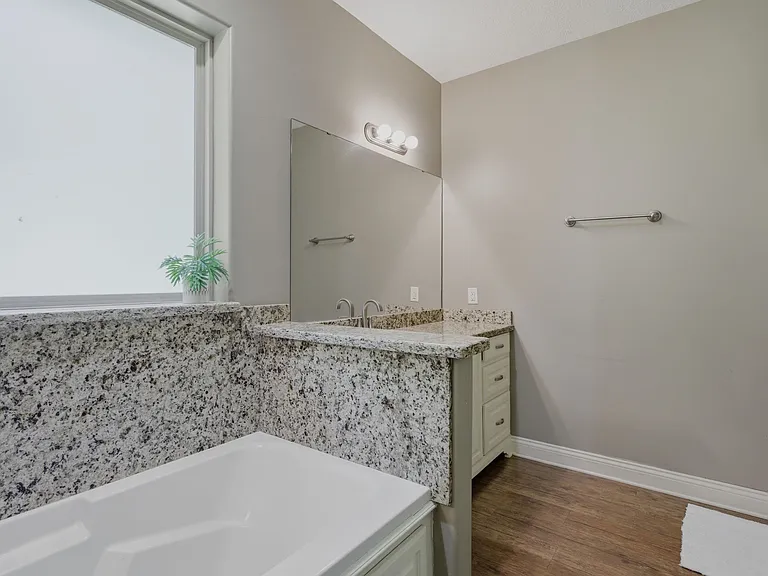 1115 Magdalena Dr — Photo 12
