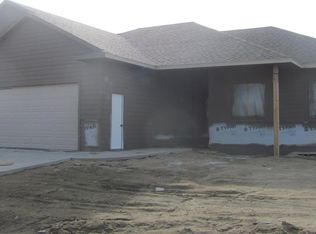 5405 Sirocco Ave, Sioux Falls, SD 57108