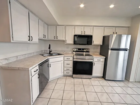 2190 N 1st Ave, Tucson, AZ 85719