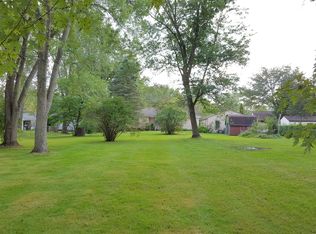 18497 Hannan Rd, New Boston, MI 48164