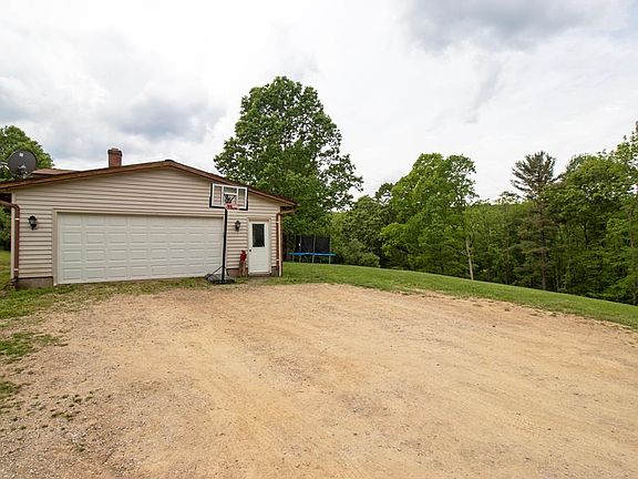 4th image of 3355 Township Road 629
