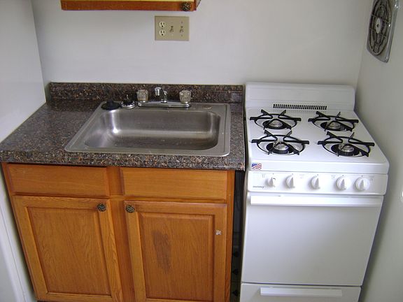 3rd image of 3241 Ely Pl SE APT 102