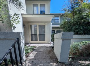 9613 Walnut St APT 2105, Dallas, TX 75243