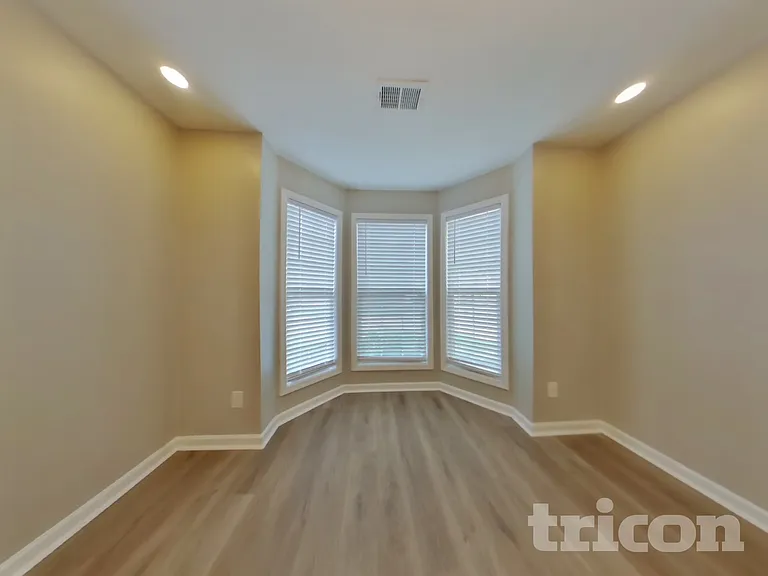 47 Rosemont Ct — Photo 4