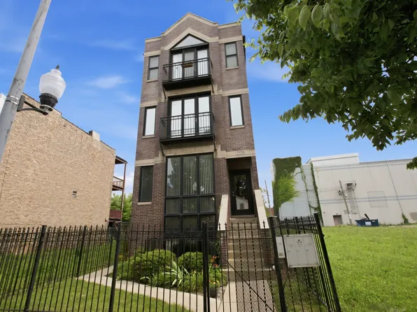 (undisclosed Address), Chicago, IL 60612