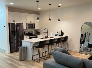 15140 S Wild Horse Way, Bluffdale, UT 84065