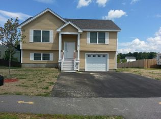 6 Ty Ln, Concord, NH 03303