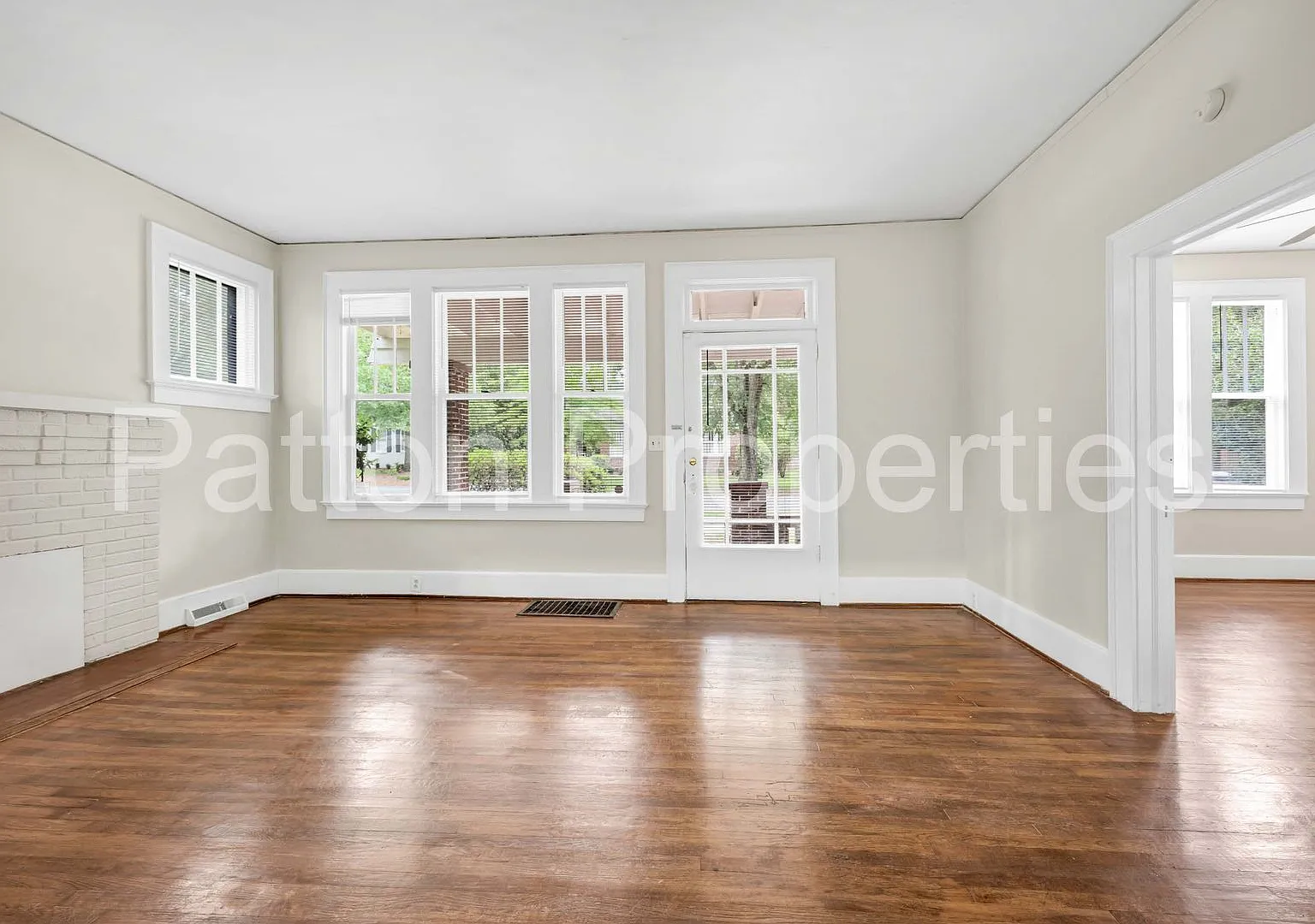 Melrose Heights — Photo 4