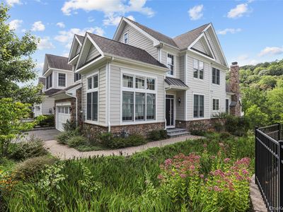 54 Dennis Lane, Pleasantville, NY, 10570