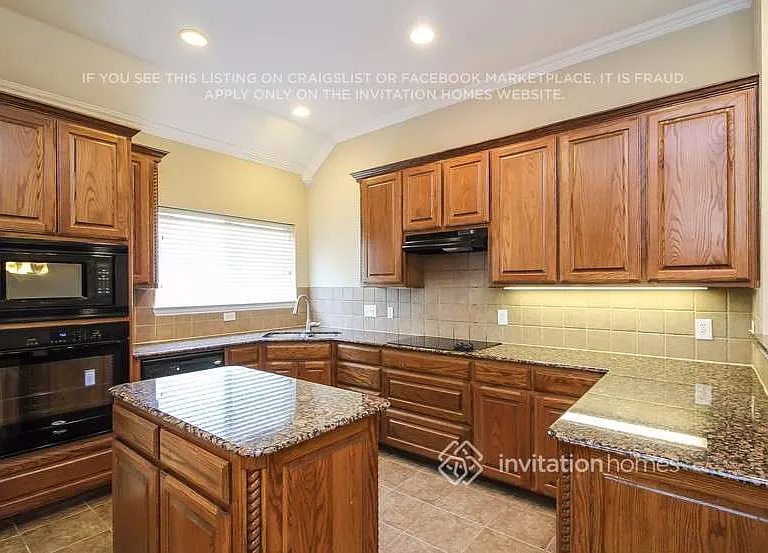 404 Merced St — Photo 6