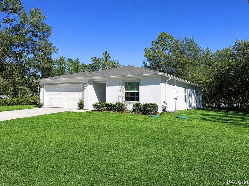 1st image of 8847 N Pitcairn Way