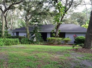 203 Wild Oak Dr, Brandon, FL 33511