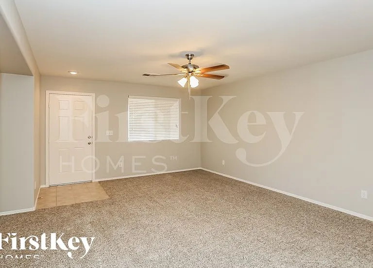 7225 Harbow Ridge Pl — Photo 2