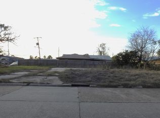 305 Dixie Ave, Houma, LA 70363
