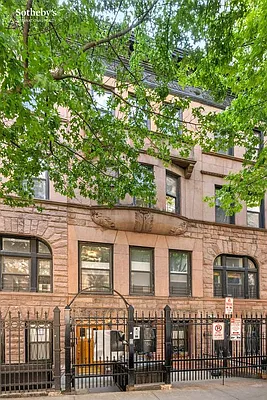 Rented by Sotheby's International Realty | media 18