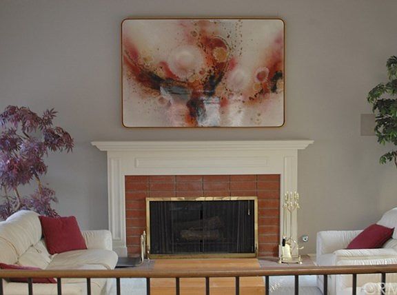 Living Room Converstion Area