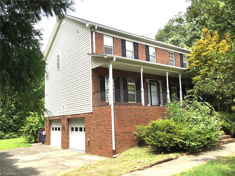 1st image of 925 George Place Dr
