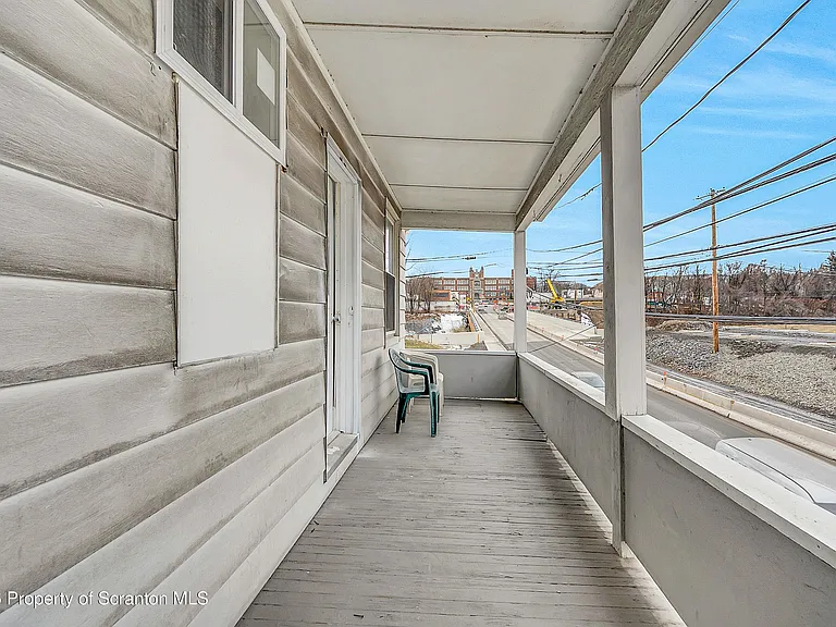 6 Green Ridge St #2 — Photo 7