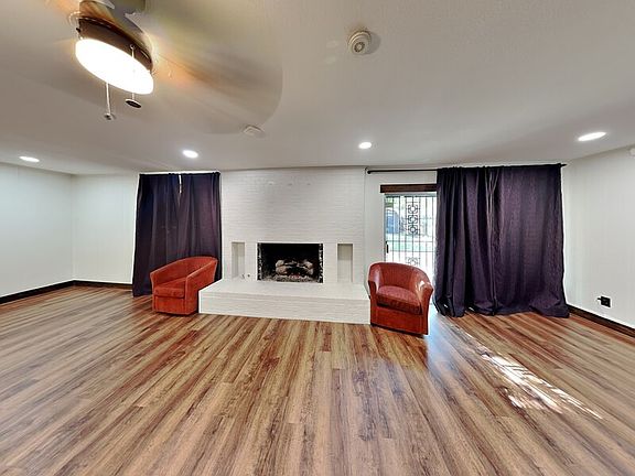 2nd image of 1217 Circle Park Blvd