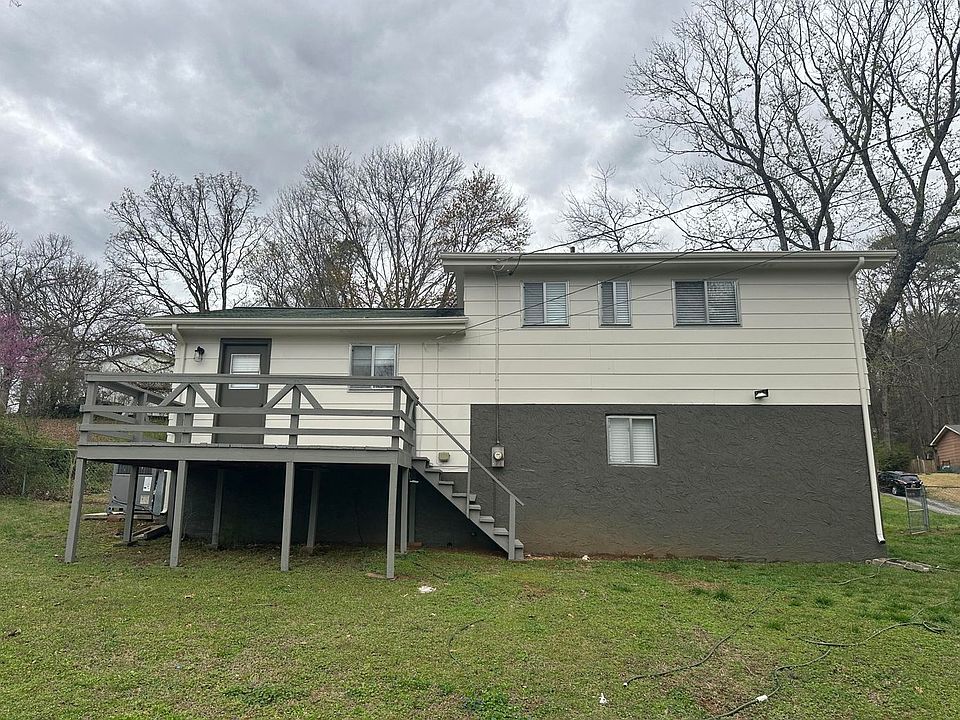 2nd image of 5903 Stonewall Dr