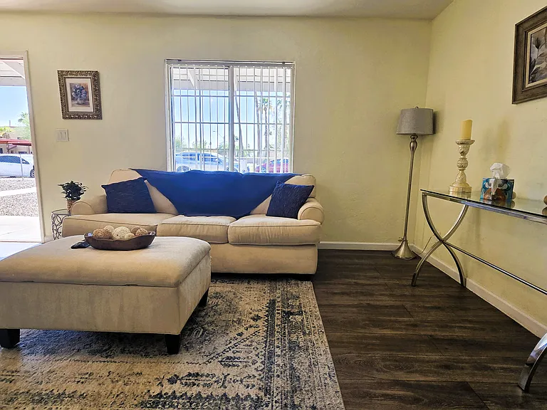 3002 E McKinley St #6 — Photo 4