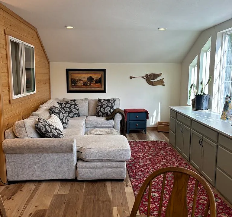 323 Starfire Way