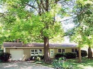 2163 E Berkeley St, Springfield, MO 65804