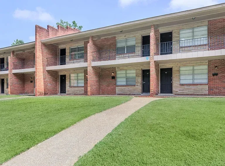 Riverwalk Townhomes At Wedgefield Court — Photo 18