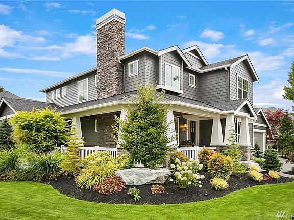2nd image of 205 259th Ave NE