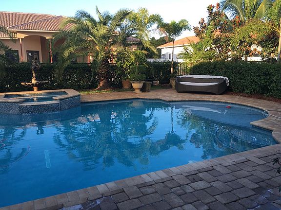 5th image of 9741 NW 130th St