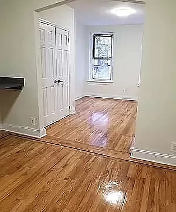 1st image of 325 E 48th St APT 2B