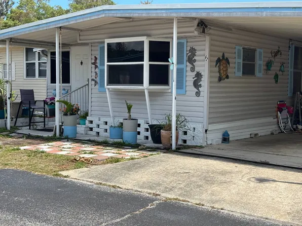 62 Twin Coach Ct, Daytona Beach, FL 32119