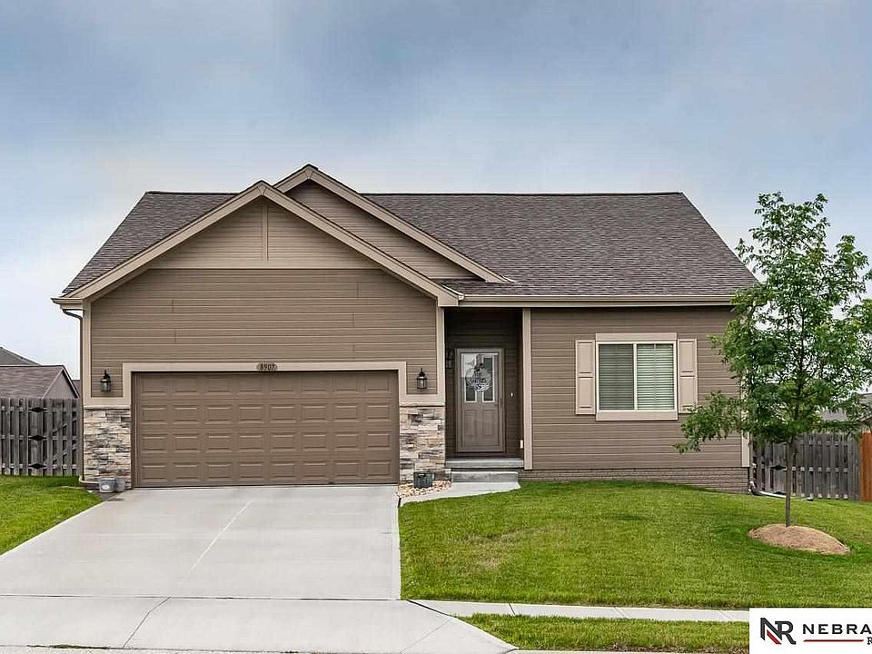 1st image of 8907 S 69th Cir
