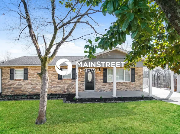 612 W Ridgecrest Dr, Kingston, TN 37763