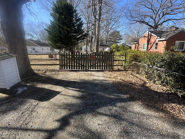 710 Forrest Dr — Photo 20