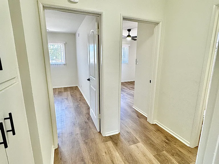 6743 Haskell Ave #6 — Photo 9