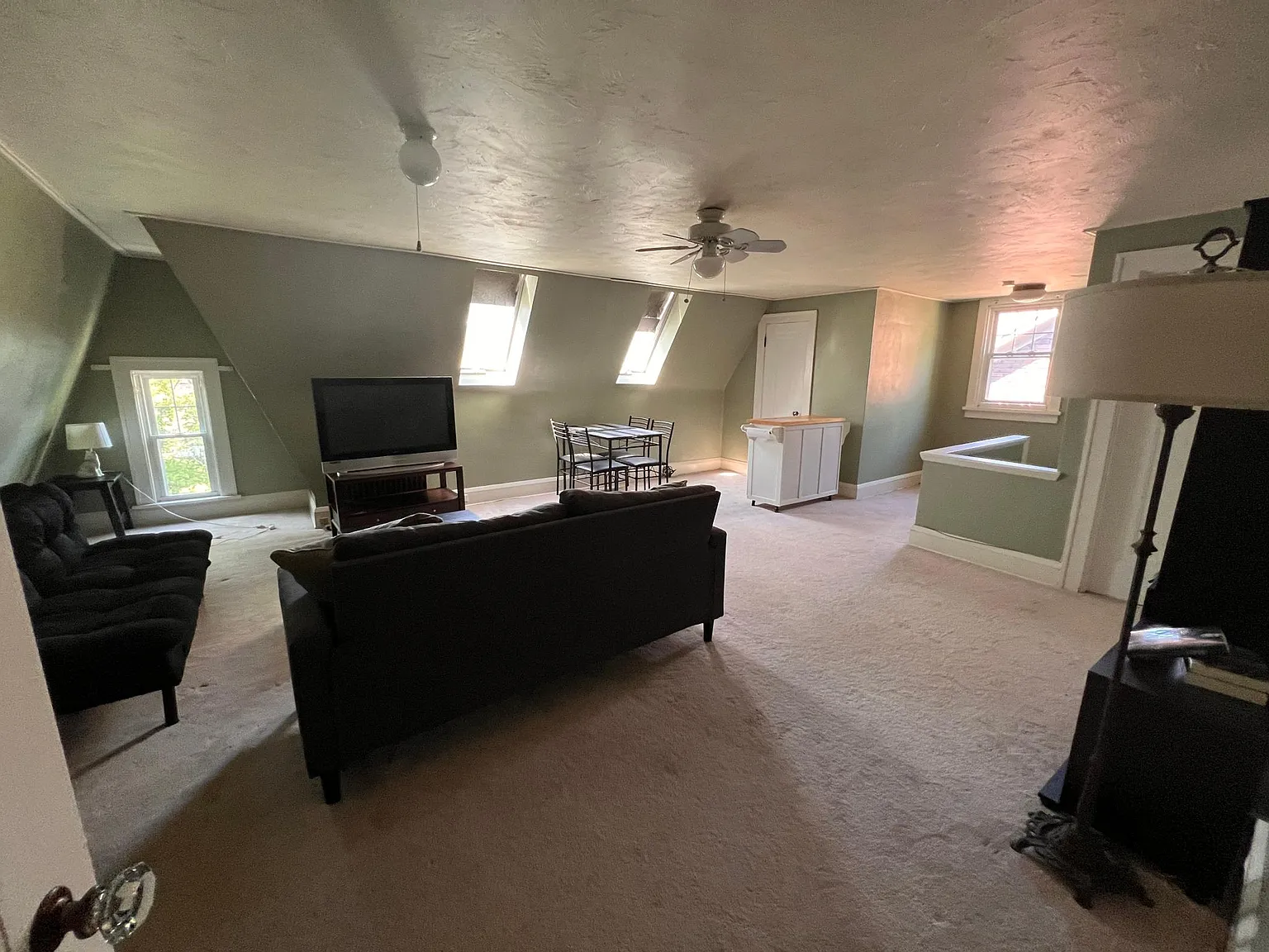2549 edgehill rd — Photo 3