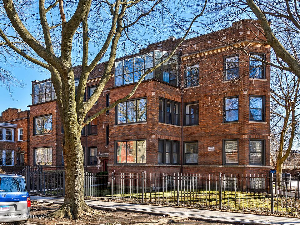 1st image of 2737 W Leland Ave APT 2W