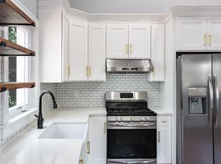 440 Lenox Rd, Huntington Station, NY 11746