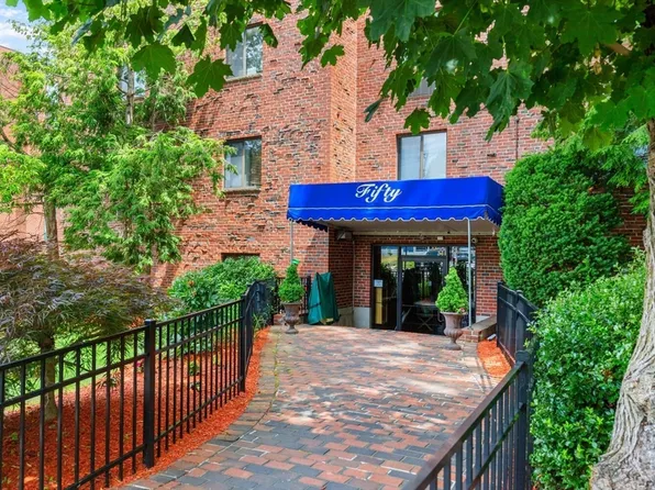 50 Water St APT 43, Medford, MA 02155