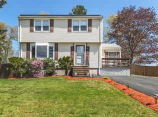 12 Christina Ave, Billerica, MA 01821