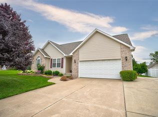 3399 N Gale Rd, Davison, MI 48423