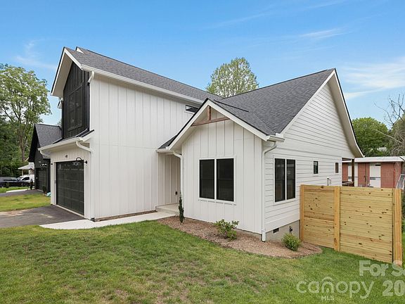 3rd image of 49 Johnson Dr #5