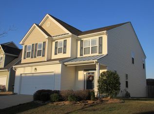 1107 Bridlemine Dr, Fuquay Varina, NC 27526