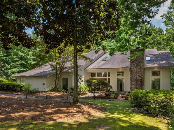 3421 Oak Canyon Dr, Birmingham, AL 35243