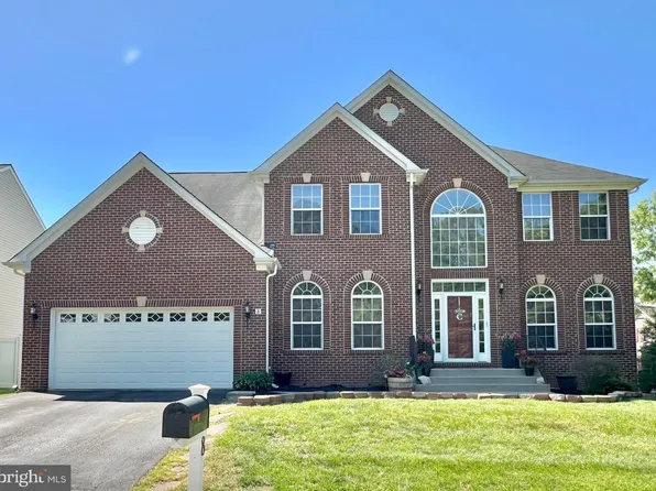 8 Saint Richards Ct, Stafford, VA 22556