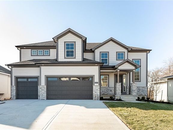 5th image of 18456 Pawnee Ln
