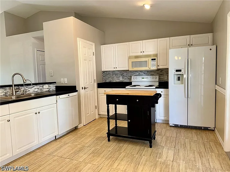 6016 Lindbrook Ave — Photo 10