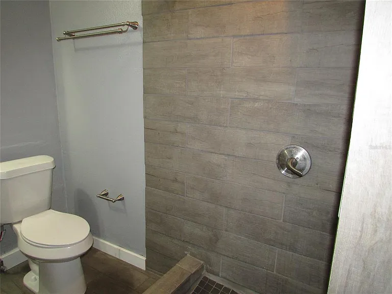 12715 Raeburn Way — Photo 15