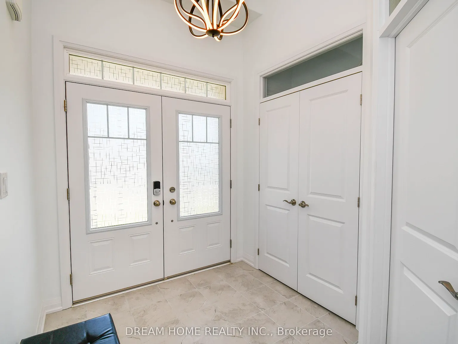 4 bed, $3,500 — Photo 3
